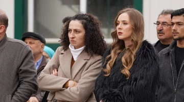 Это море переполнится - кадры из сериала